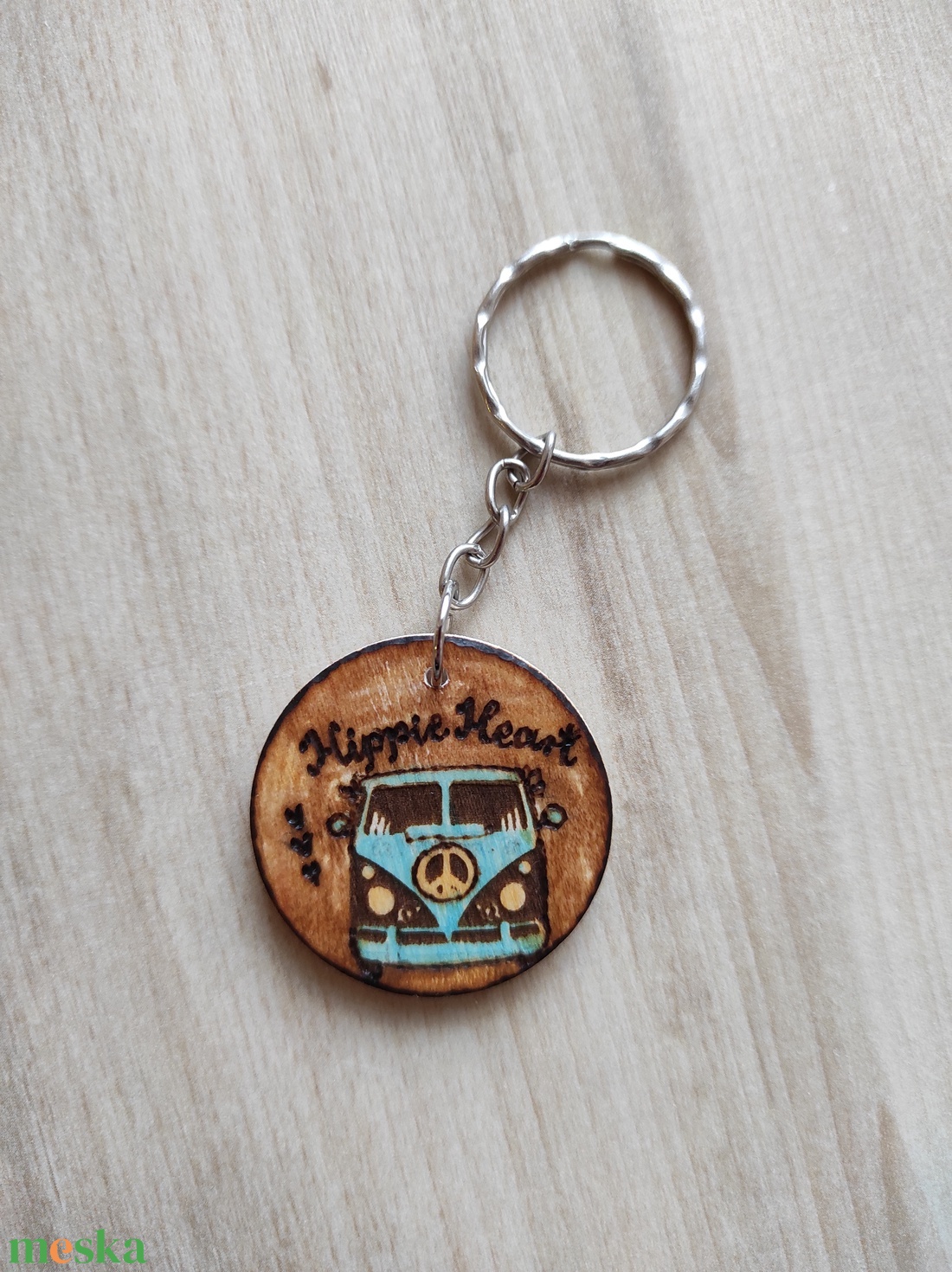 Égetett fa kulcstartó- Vintage busz - táska & tok - kulcstartó & táskadísz - kulcstartó - Meska.hu