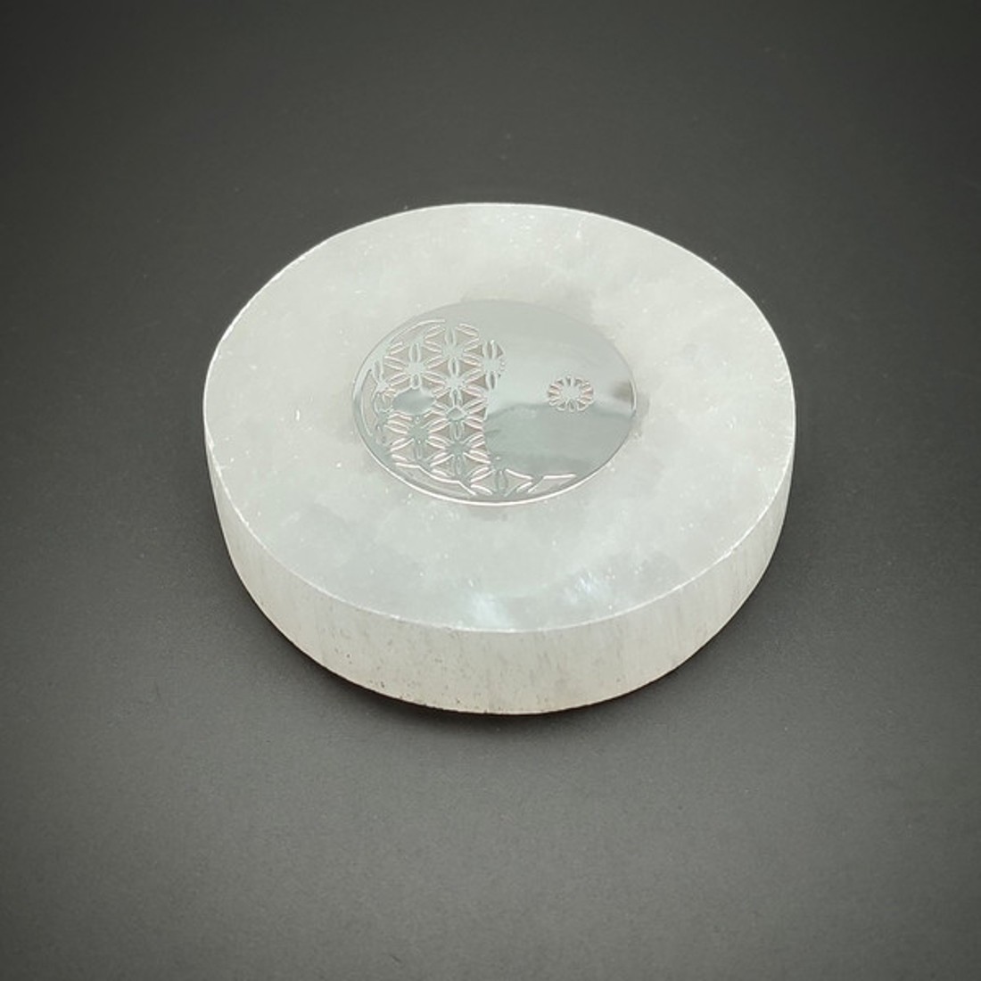 Szelenit korong yin yang életvirág ezüst 6 cm -  - Meska.hu
