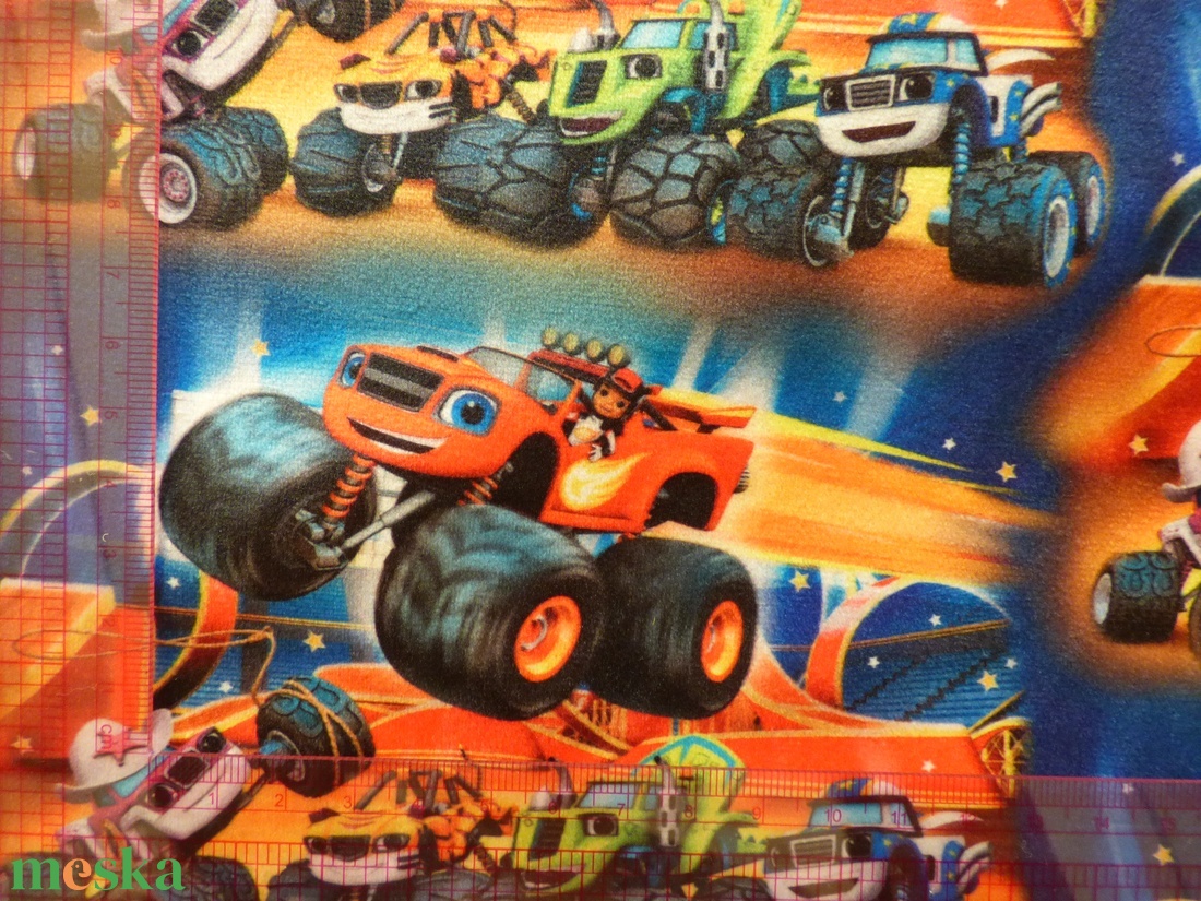 Autós plüssvelúr - kellékek & szerszámok - méteráru - szövet - Meska.hu