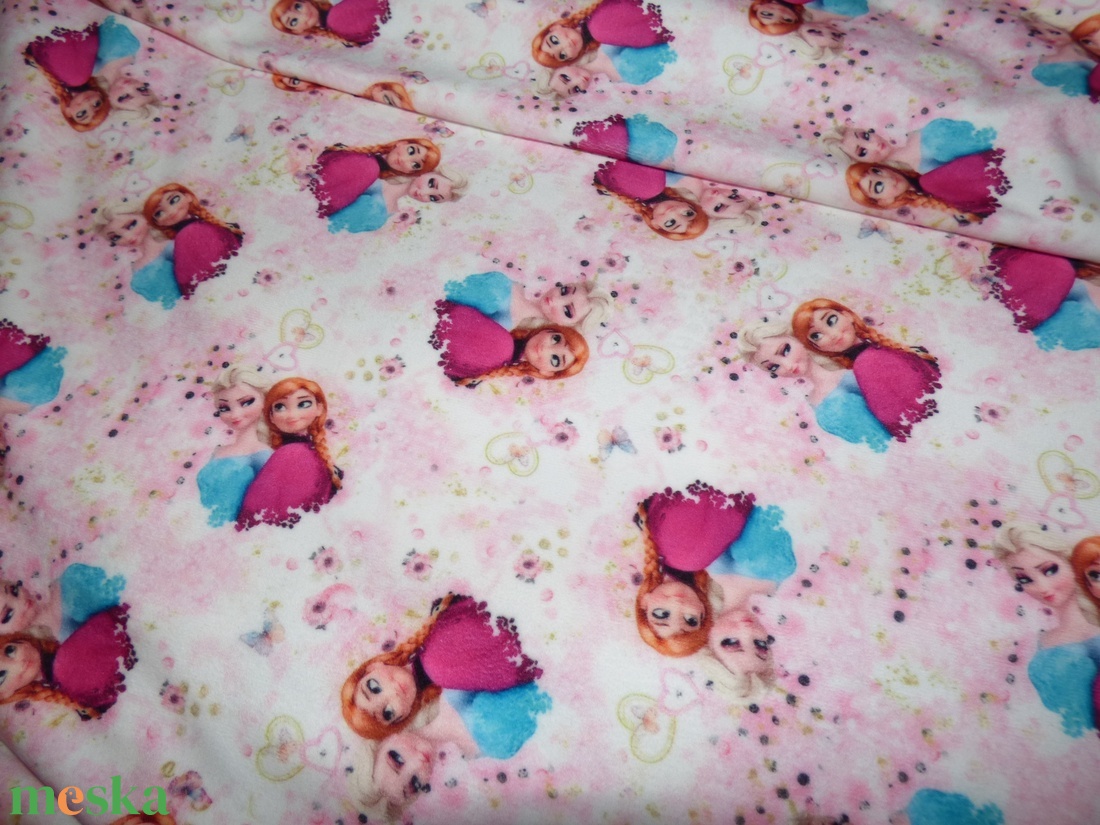 Hercegnős plüssvelúr - kellékek & szerszámok - méteráru - szövet - Meska.hu