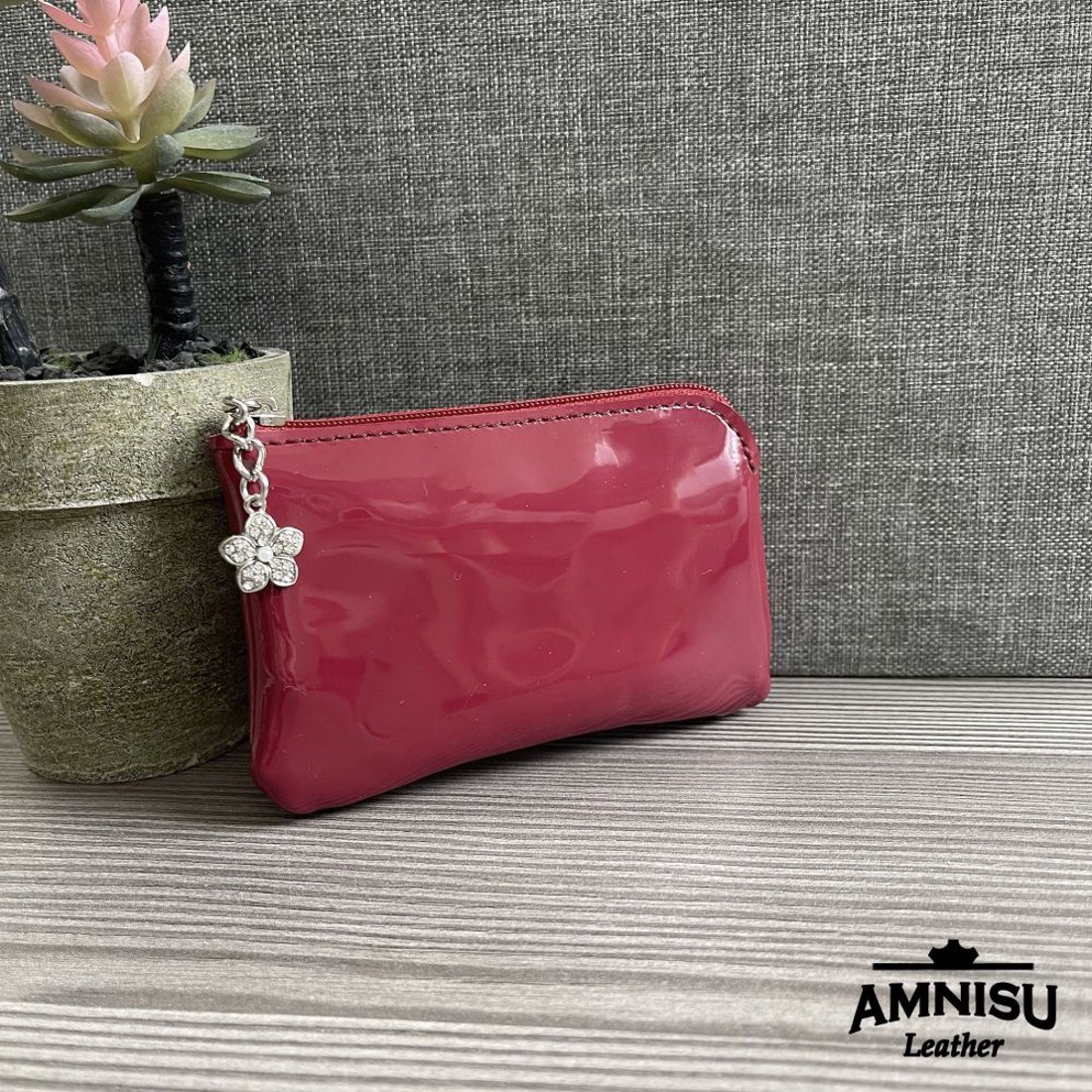 Sötét magenta lakk egy cipzáras kulcstartó A4003 - táska & tok - kulcstartó & táskadísz - kulcstartó - Meska.hu