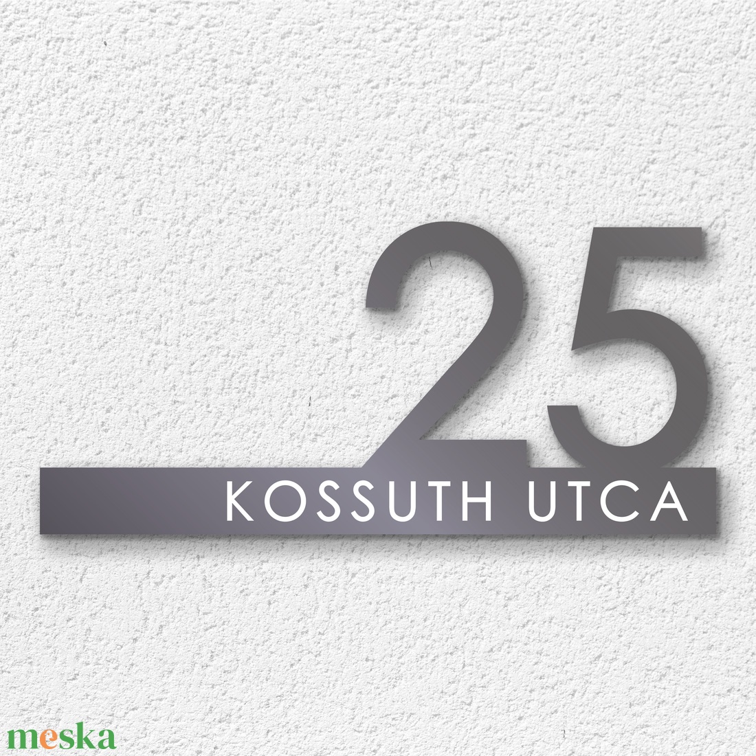 Egyedi utcanévtábla, modern gravírozott házszámtábla - otthon & életmód - ház & kert - házszám - Meska.hu