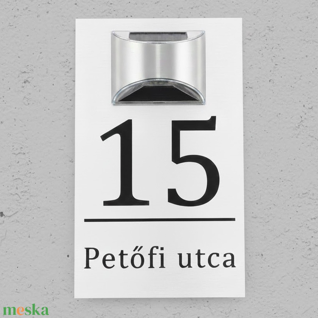 Egyedi Napelemes Világító Házszámtábla - Kültéri Utcanévtábla + Házszám � Automata LED világítással - 4 színben - otthon & életmód - ház & kert - házszám - Meska.hu