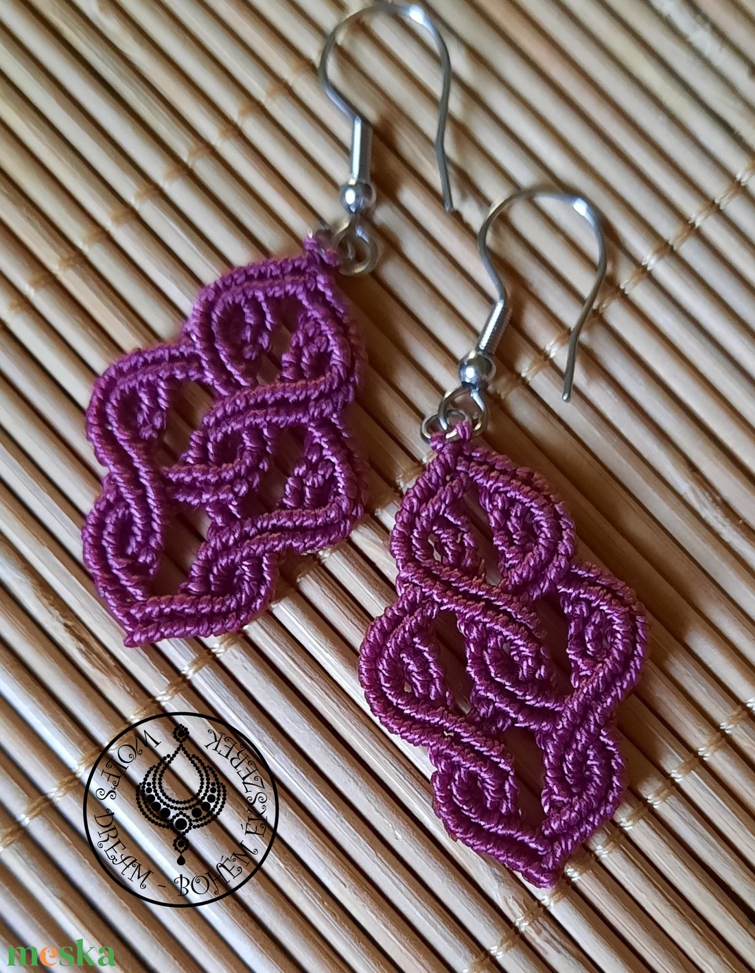 Kelta stílusú fülbevaló - lilásbordó - ékszer - fülbevaló - lógó fülbevaló - Meska.hu