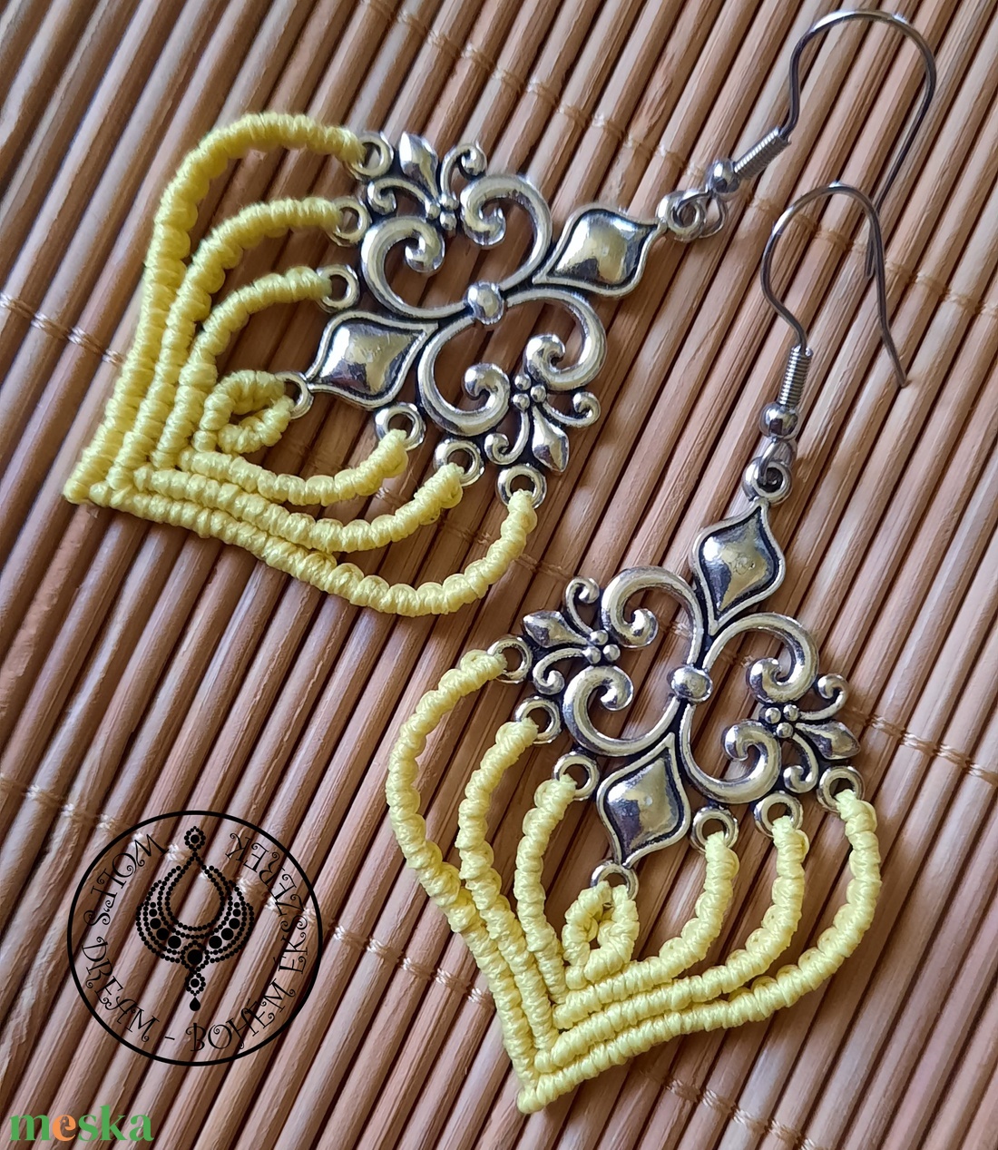 Ornament fülbevaló - sárga - ékszer - fülbevaló - lógó fülbevaló - Meska.hu