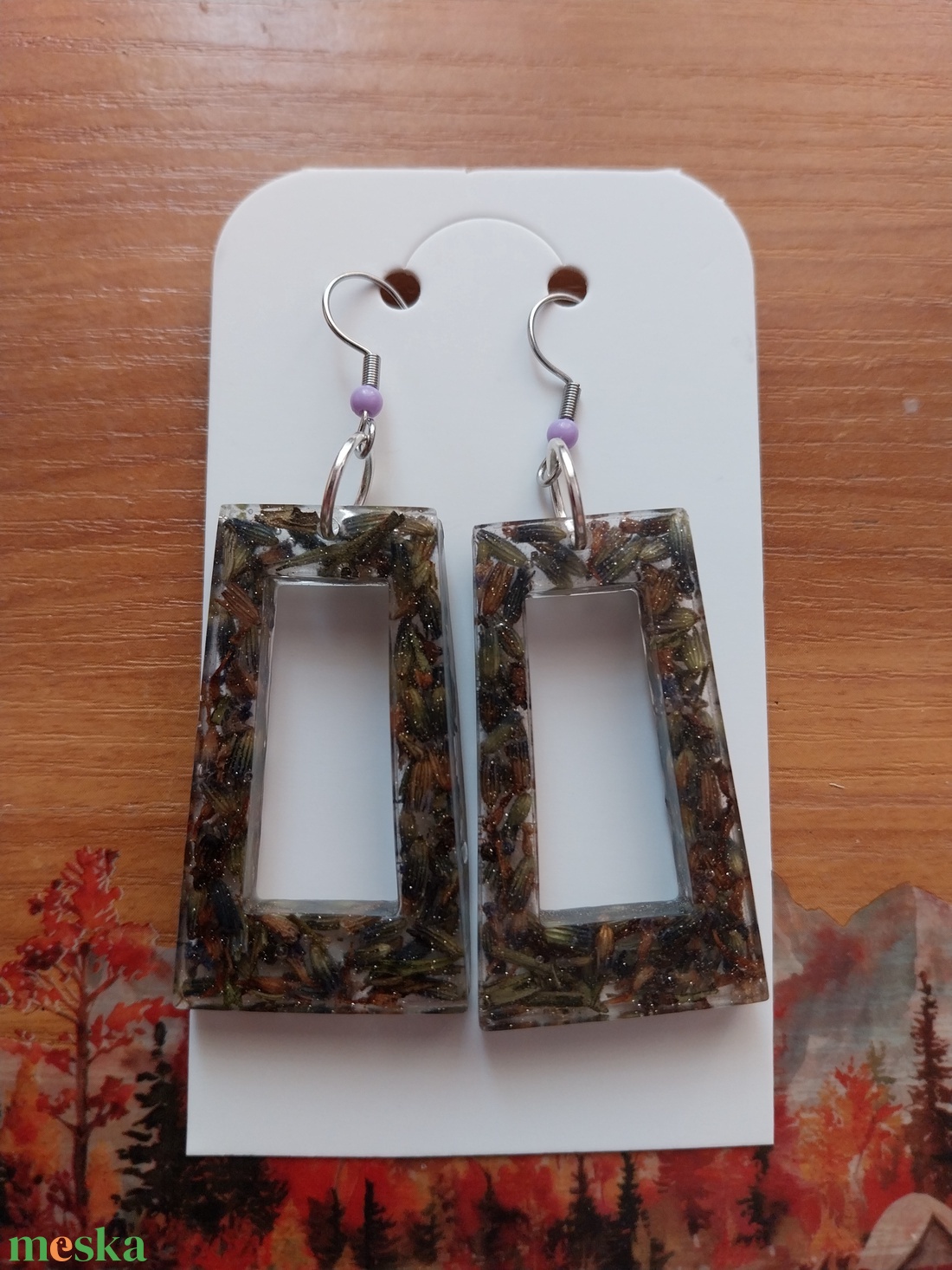 Levendulás műgyanta fülbevaló - Növényi Talizmánok Kollekció - ékszer - fülbevaló - lógó fülbevaló - Meska.hu