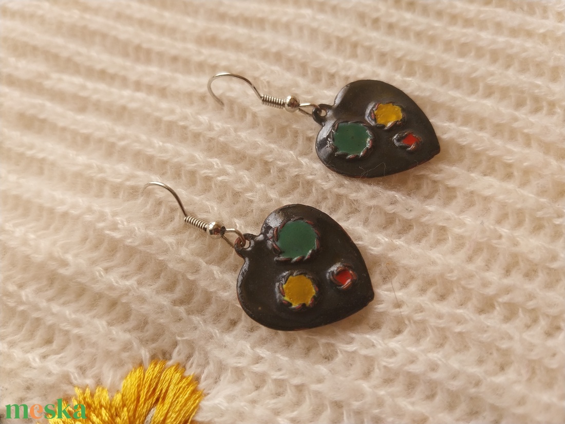 Raszta Szív Tűzzománc Fülbevaló - ékszer - fülbevaló - lógó fülbevaló - Meska.hu