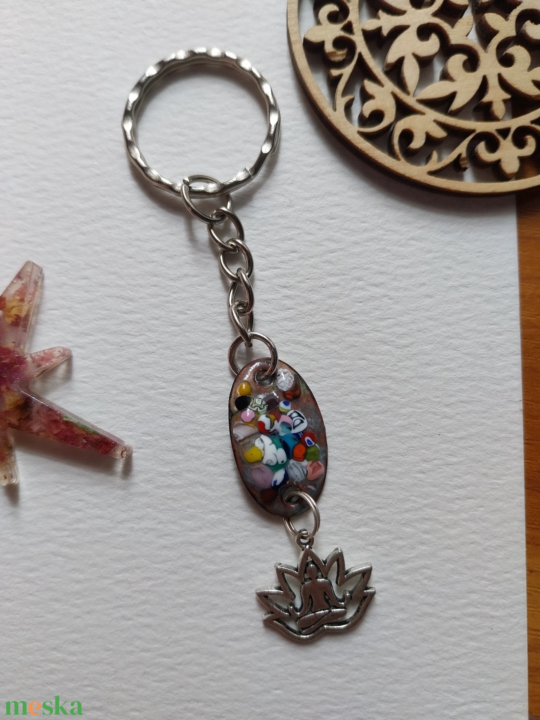 Jógi Színes Tűzzománc Kulcstartó - táska & tok - kulcstartó & táskadísz - kulcstartó - Meska.hu