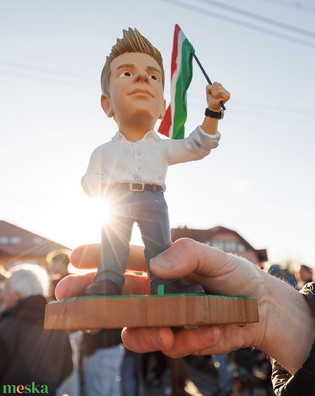 Magyar Péter stilizált figura doboz talapzatt - otthon & életmód - dekoráció - dekoratív figurák és szobrok - Meska.hu