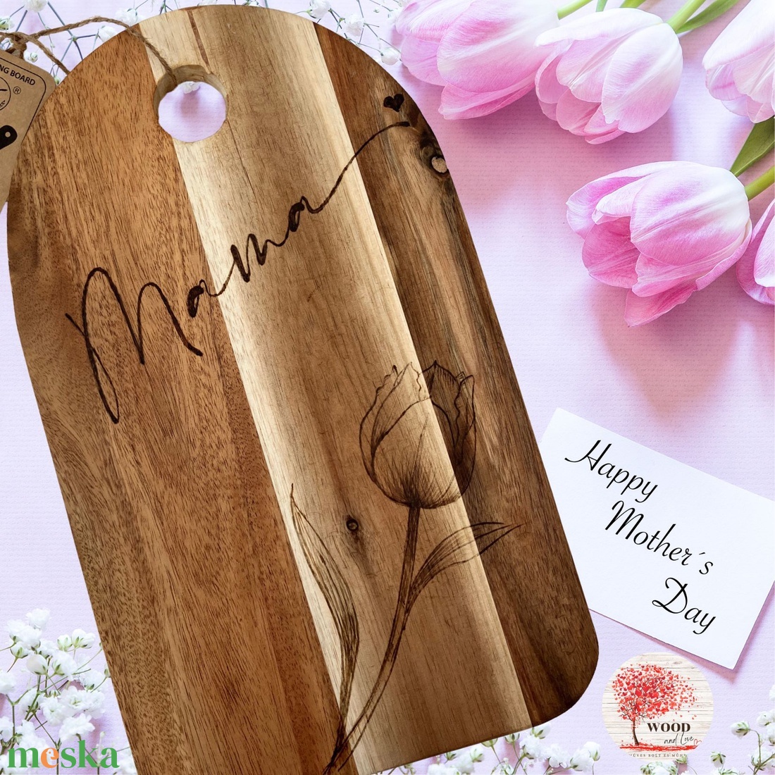 Mama feliratú vágódeszka tulipánnal - anyák napjára, születésnapra, köszönő ajándéknak, stb. - otthon & életmód - konyhafelszerelés, tálalás - sütés, főzés - vágódeszka - Meska.hu Mama feliratú vágódeszka tulipánnal - anyák napjára, születésnapra, köszönő ajándéknak, stb. - otthon & életmód - konyhafelszerelés, tálalás - sütés, főzés - vágódeszka - Meska.hu