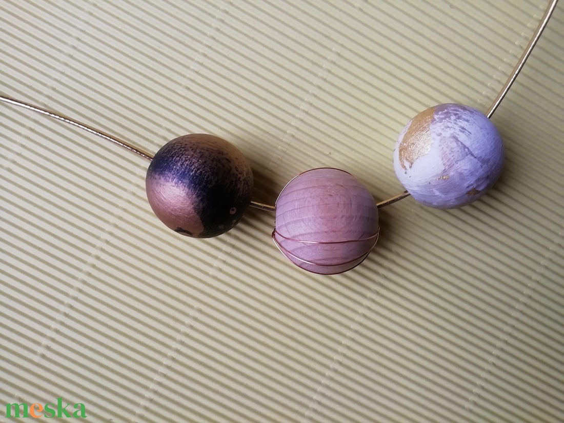 Fekete, arany és fehér fagyöngy nyaklánc  - ékszer - nyaklánc - gyöngyös nyaklánc - Meska.hu