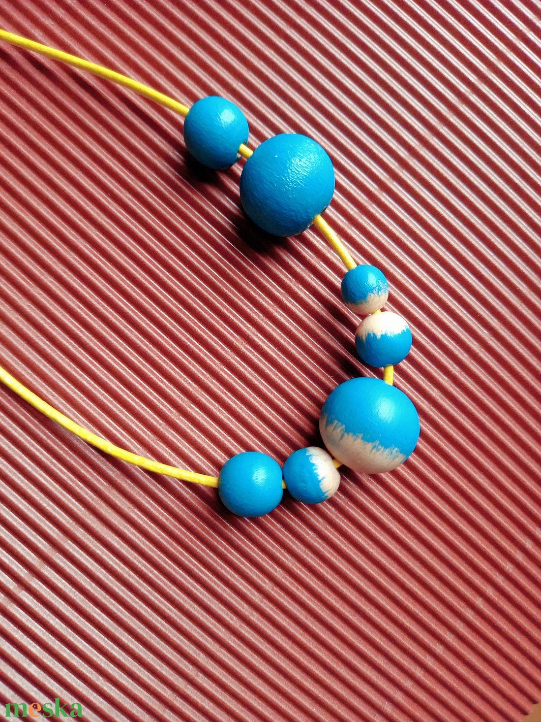 Sárga-türkizkék fagyöngy nyaklánc-KIFUTÓ TERMÉK - ékszer - nyaklánc - bogyós nyaklánc - Meska.hu