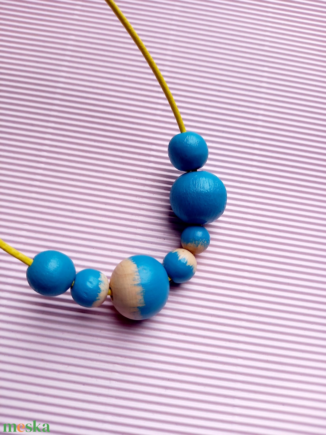 Sárga-türkizkék fagyöngy nyaklánc-KIFUTÓ TERMÉK - ékszer - nyaklánc - bogyós nyaklánc - Meska.hu