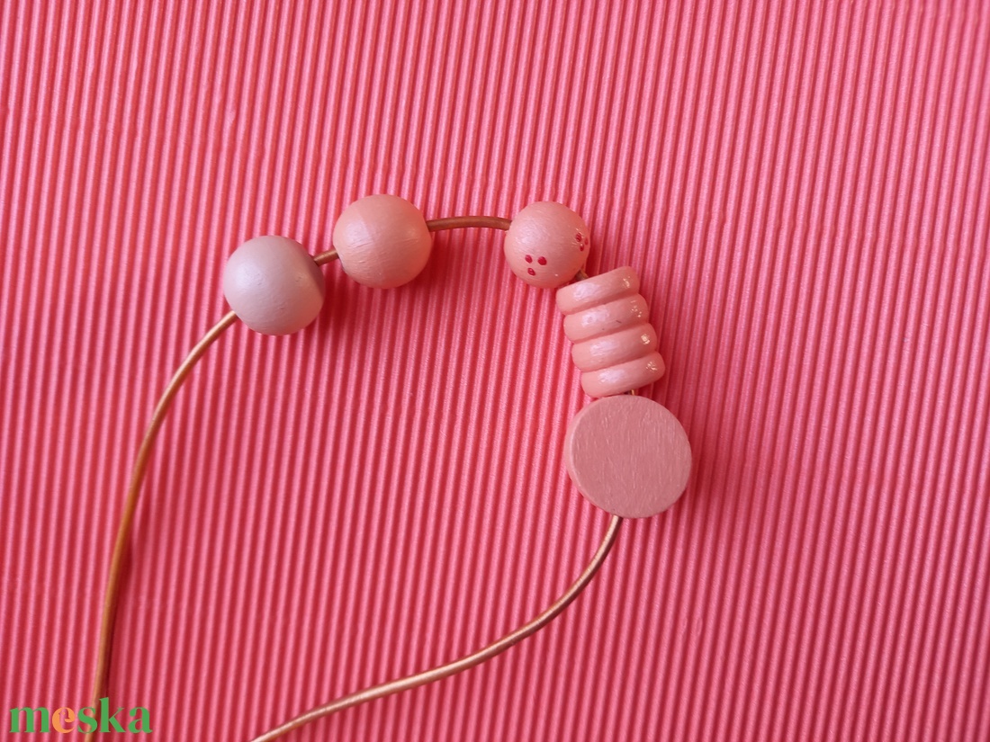 Barack szinű fagyöngy nyaklánc-KIFUTÓ TERMÉK - ékszer - nyaklánc - bogyós nyaklánc - Meska.hu