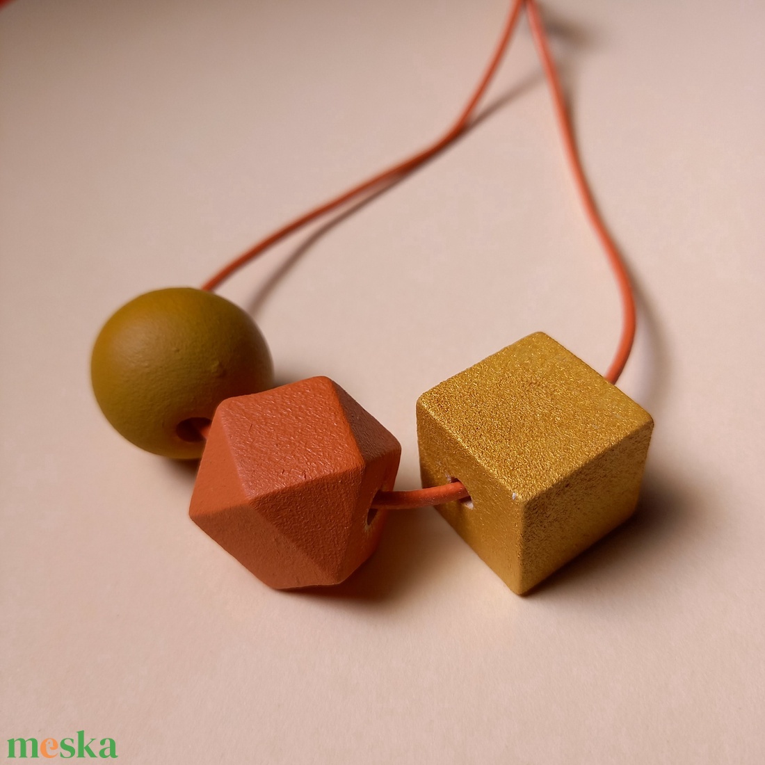 Arany, mustársárga, narancs geometriai fa bogyós nyaklánc - ékszer - nyaklánc - bogyós nyaklánc - Meska.hu Arany, mustársárga, narancs geometriai fa bogyós nyaklánc - ékszer - nyaklánc - bogyós nyaklánc - Meska.hu
