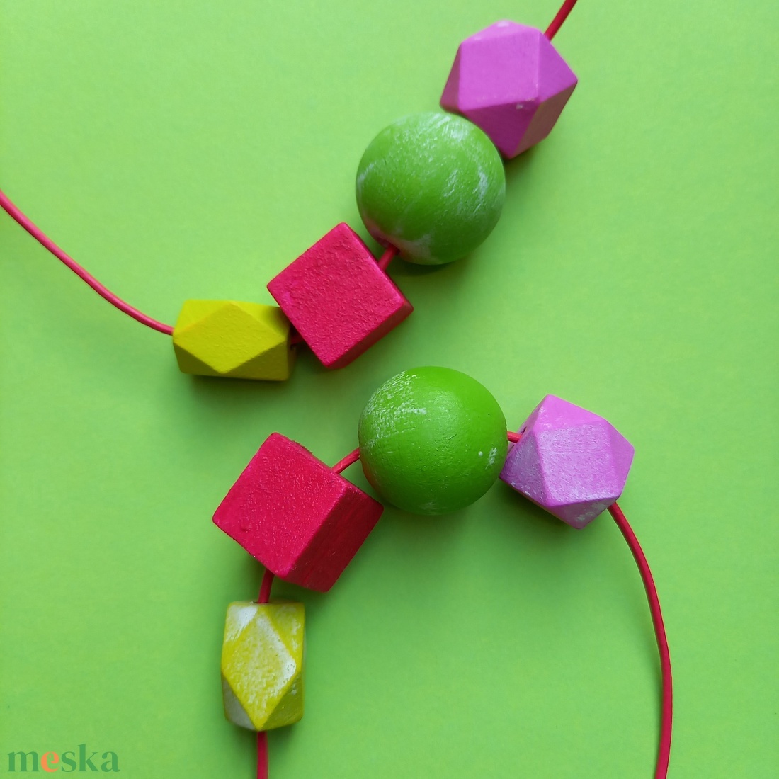 Fukszia pink, zöld geometriai fa bogyós nyaklánc - ékszer - nyaklánc - bogyós nyaklánc - Meska.hu Fukszia pink, zöld geometriai fa bogyós nyaklánc - ékszer - nyaklánc - bogyós nyaklánc - Meska.hu