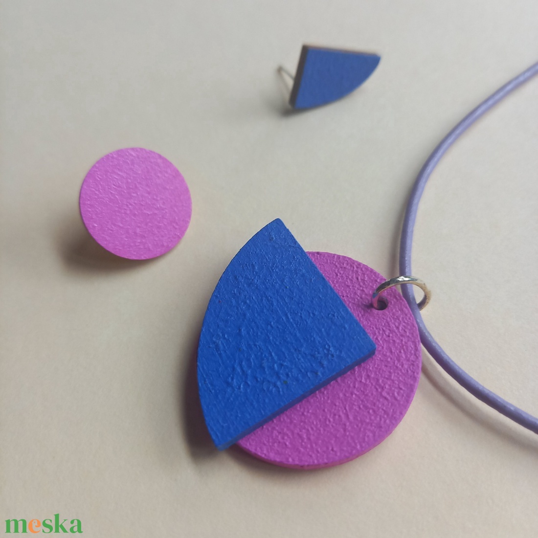 Kék és fukszia aszimmetrikus absztrakt szett-KIFUTÓ TERMÉK - ékszer - ékszerszett - Meska.hu