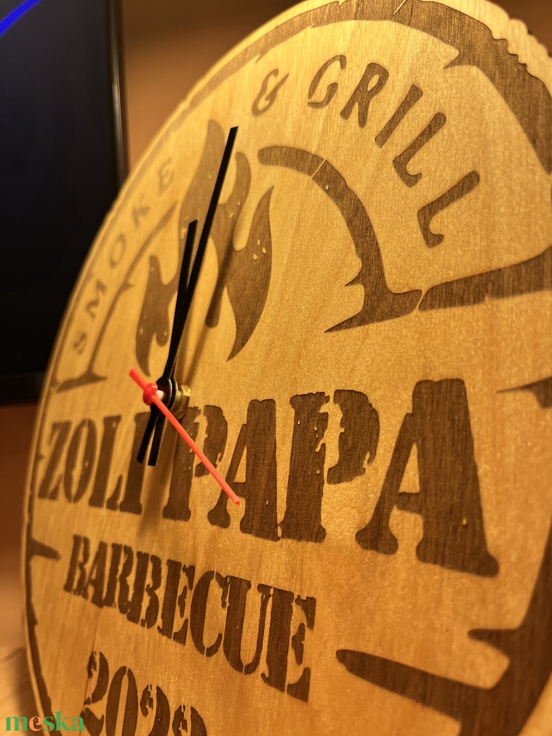 Névreszóló falióra - BBQ Design - otthon & életmód - dekoráció - fali és függő dekoráció - falióra & óra - Meska.hu