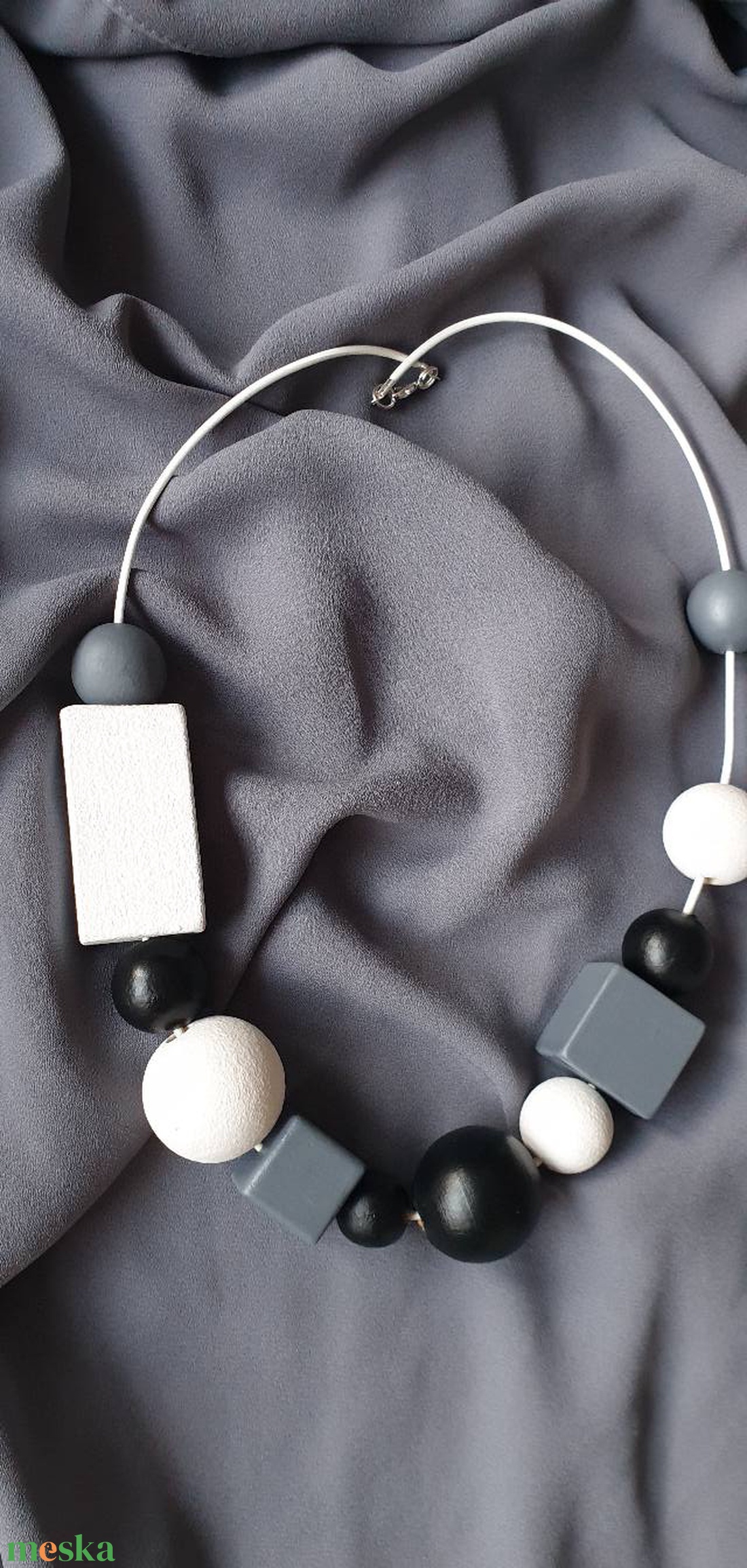 Fa geometrikus nyaklánc - ékszer - nyaklánc - bogyós nyaklánc - Meska.hu