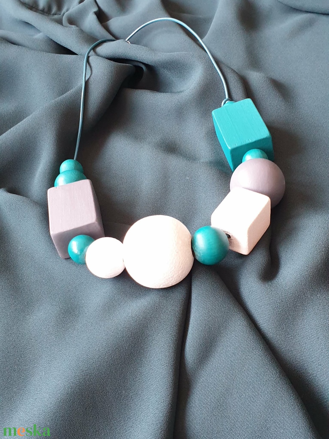 Fa geometrikus nyaklánc - ékszer - nyaklánc - bogyós nyaklánc - Meska.hu