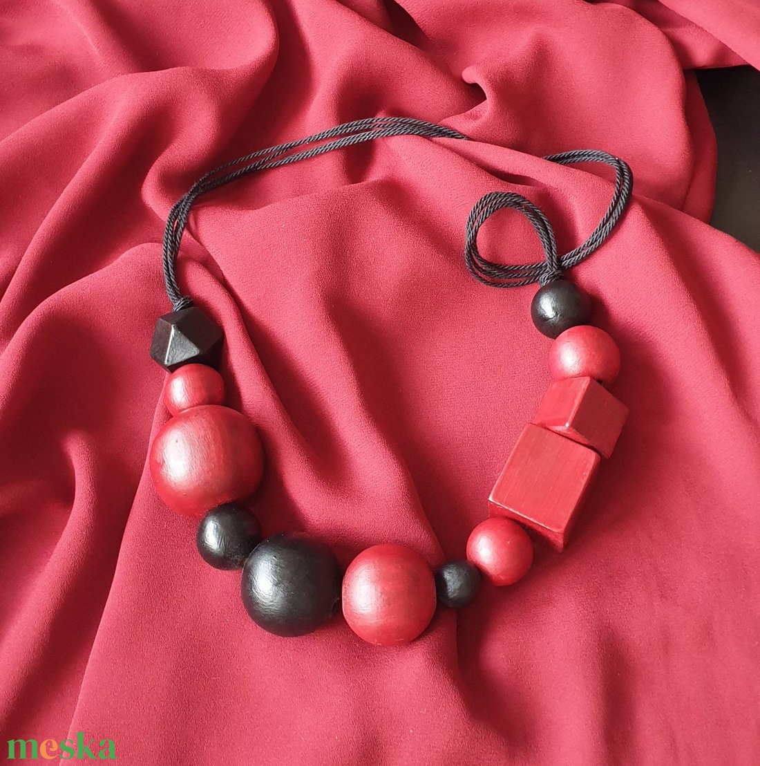 Fa geometrikus nyaklánc - ékszer - nyaklánc - bogyós nyaklánc - Meska.hu