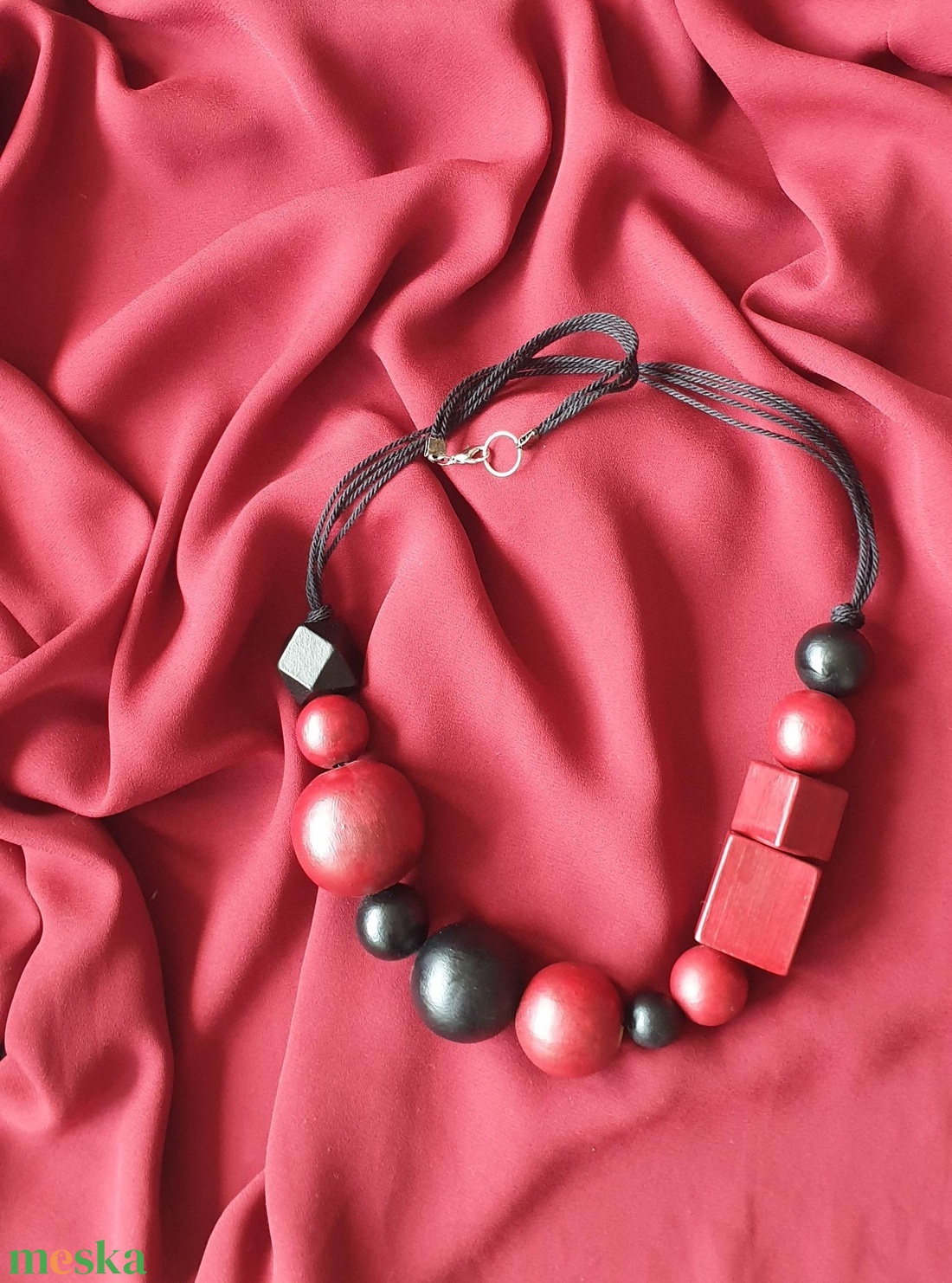 Fa geometrikus nyaklánc - ékszer - nyaklánc - bogyós nyaklánc - Meska.hu