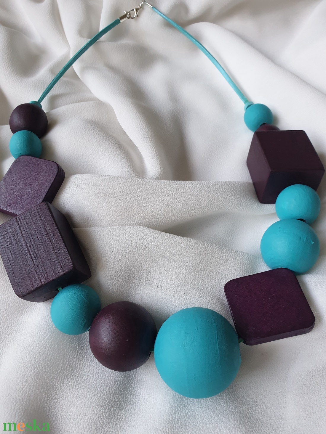Fa geometrikus nyaklánc - ékszer - nyaklánc - bogyós nyaklánc - Meska.hu