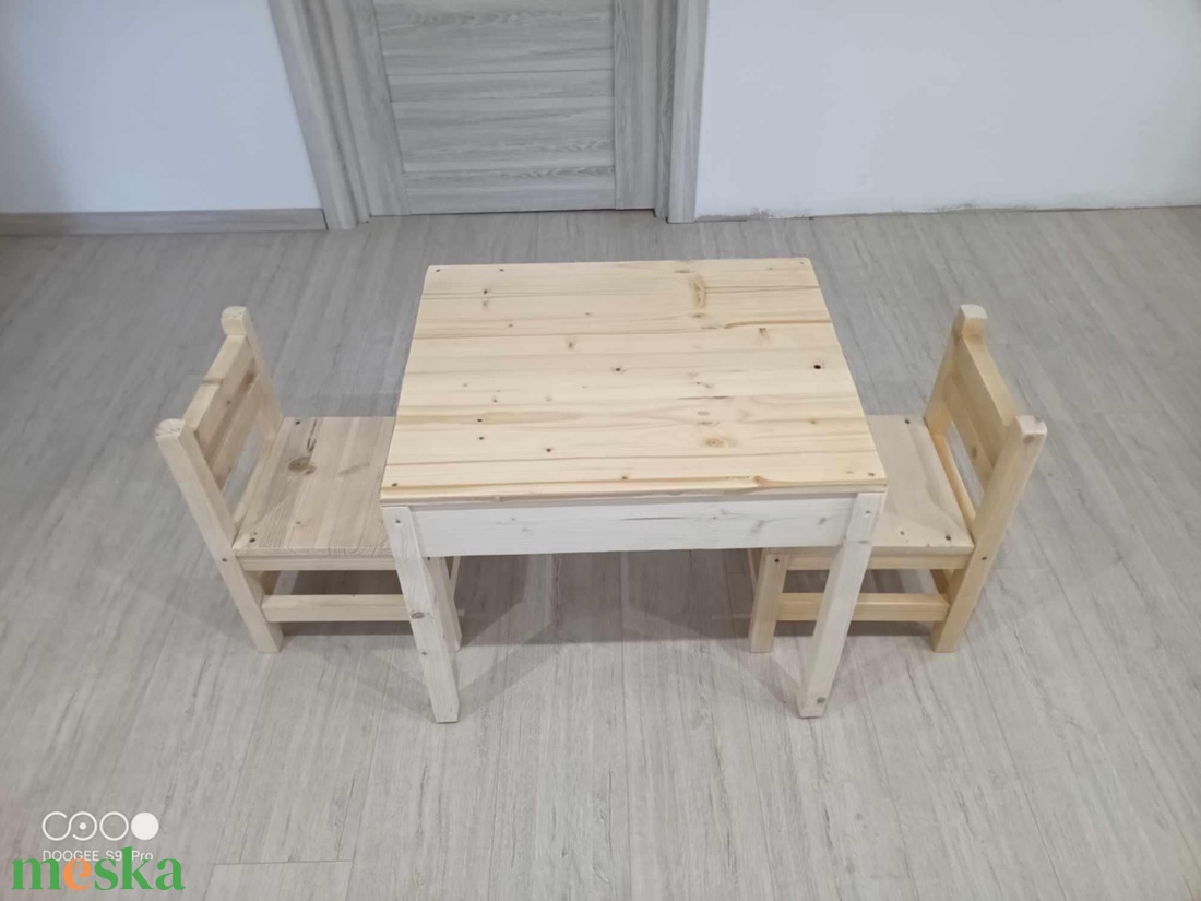 Gyerek asztal+2 szék - otthon & életmód - babaszoba, gyerekszoba - gyerek asztal székkel - Meska.hu Gyerek asztal+2 szék - otthon & életmód - babaszoba, gyerekszoba - gyerek asztal székkel - Meska.hu