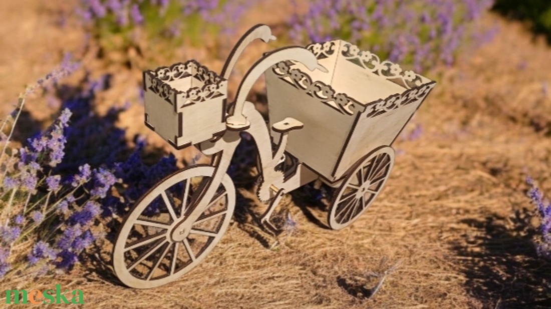 Virágos mesék két keréken - kellékek & szerszámok - dekorációs kellékek - egyéb kellékek - Meska.hu