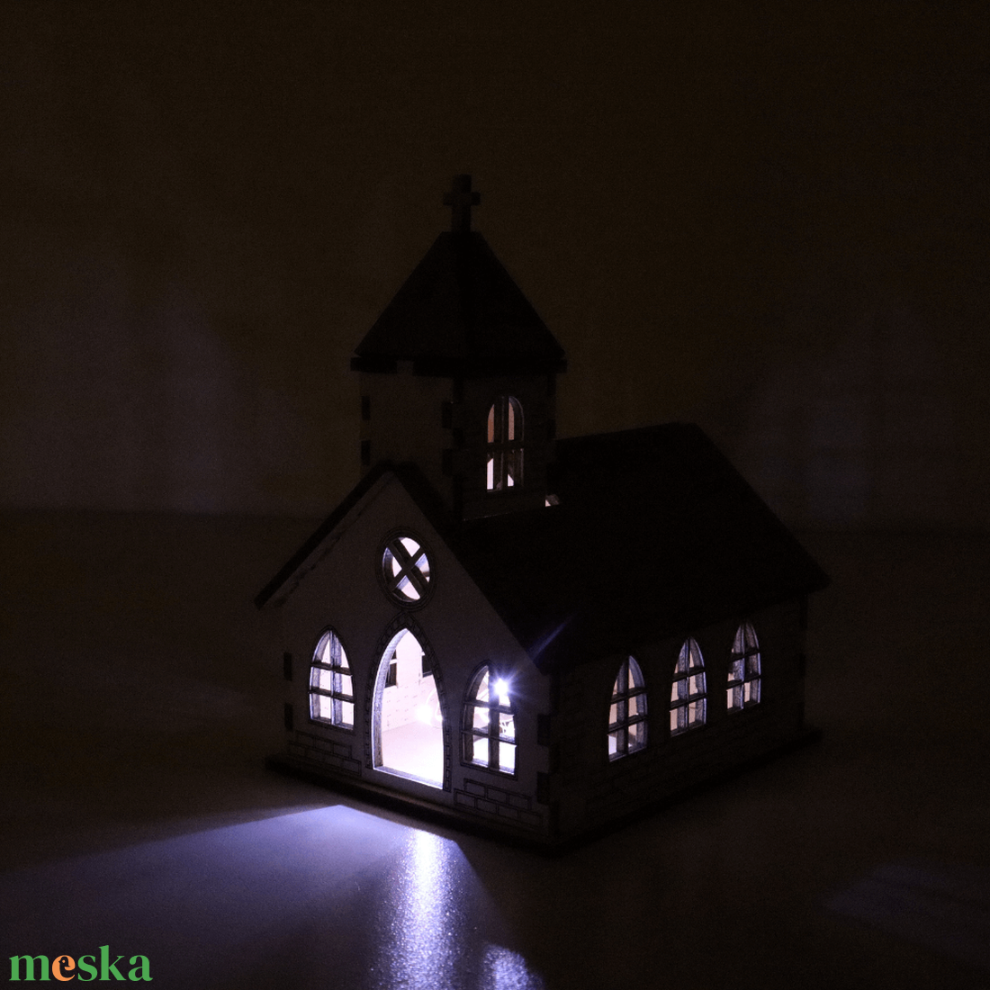 Tornyos templom - LED világítással - karácsony - karácsonyi lakásdekoráció - karácsonyi falu, házikó - Meska.hu