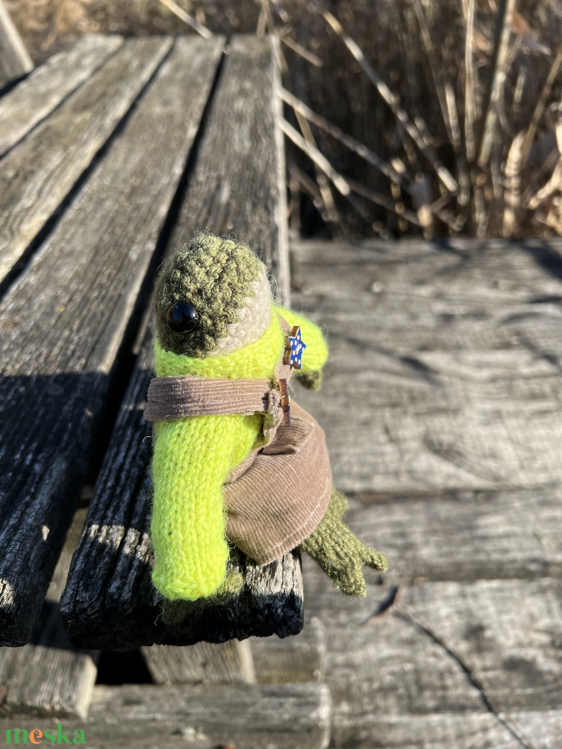 Prémium kézműves béka kordbársony ruhában - Díszcsomagolással. Egyedi designer játék - játék & sport - plüssállat & játékfigura - plüss mesefigurák - Meska.hu