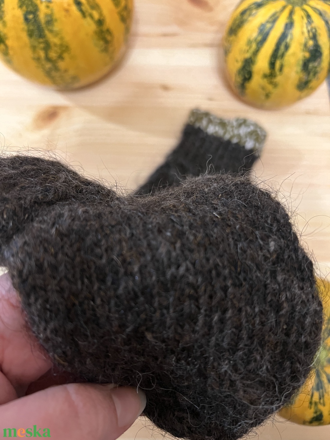 kecskegyapjúból � puha, kézzel kötött zokni - baba - mama - babaruházat - babazokni - Meska.hu