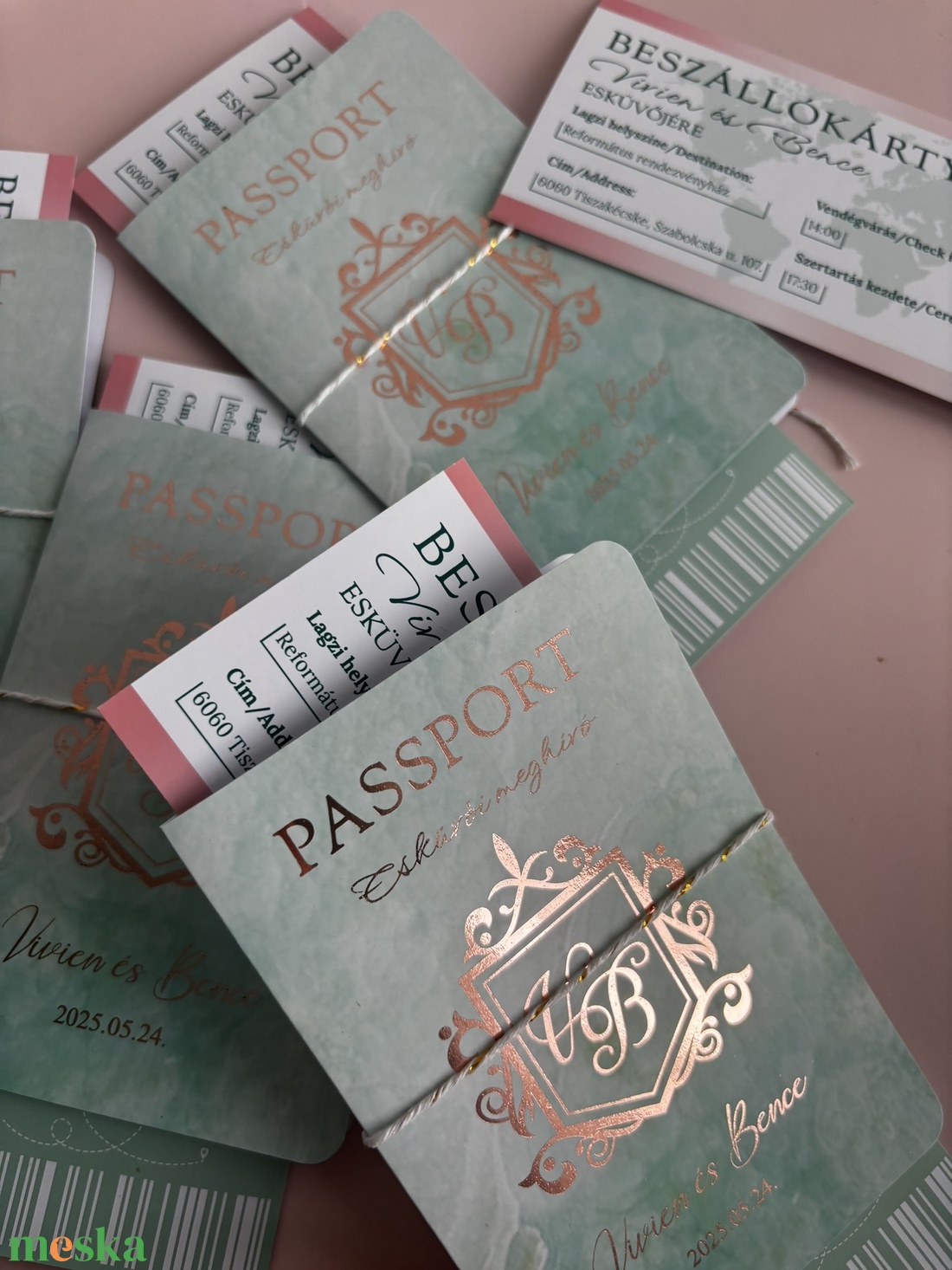 Passport stílusú beszállókártyás menta esküvői meghívó - esküvő - meghívó & kártya - meghívó - Meska.hu Passport stílusú beszállókártyás menta esküvői meghívó - esküvő - meghívó & kártya - meghívó - Meska.hu