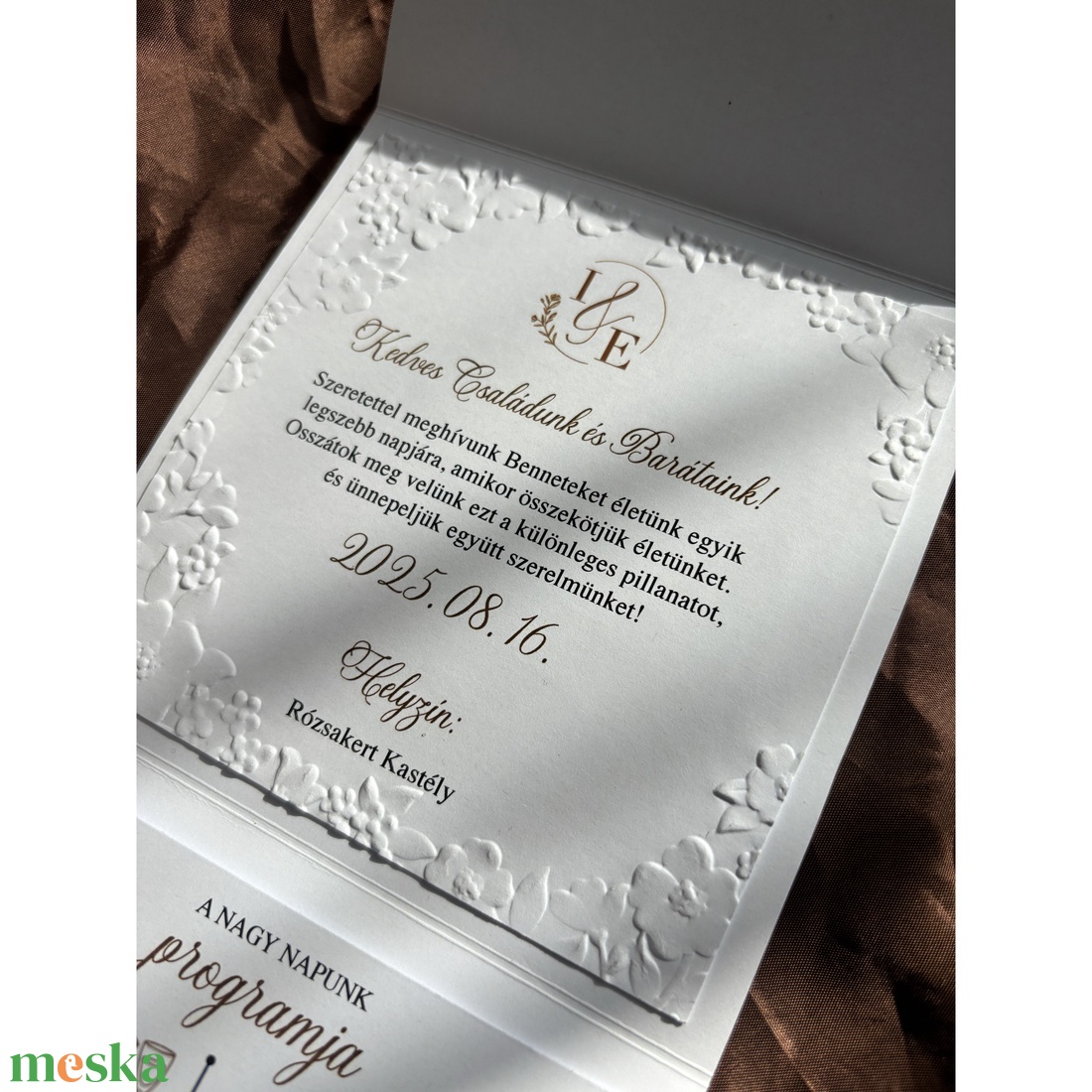 Dombornyomott, zsebes esküvői meghívó viaszpecséttel - esküvő - meghívó & kártya - meghívó - Meska.hu