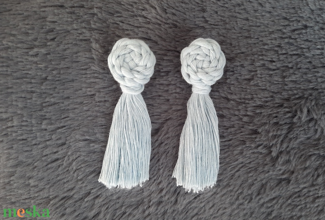 makramé knot fülbevaló - világoskék - ékszer - fülbevaló - lógó fülbevaló - Meska.hu makramé knot fülbevaló - világoskék - ékszer - fülbevaló - lógó fülbevaló - Meska.hu