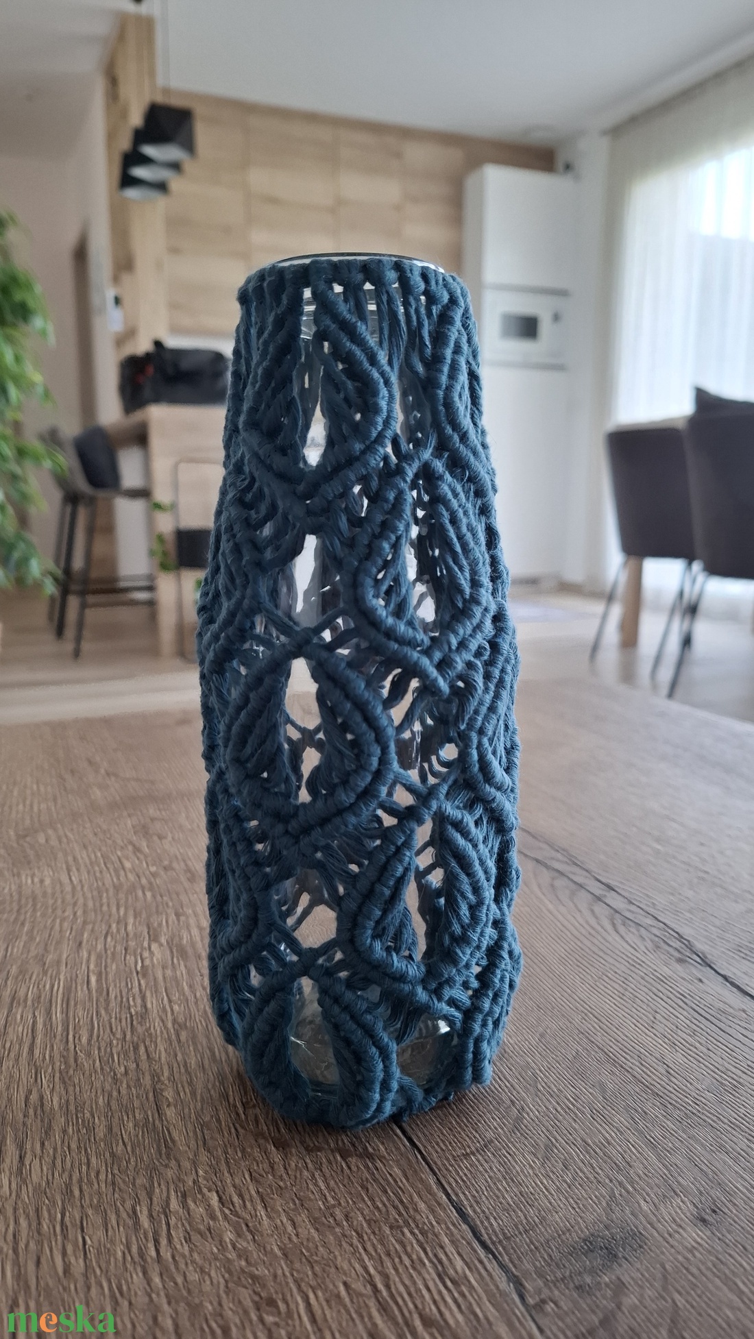 makramé váza - pávatoll mintával - otthon & életmód - dekoráció - virágdísz és tartó - váza - Meska.hu