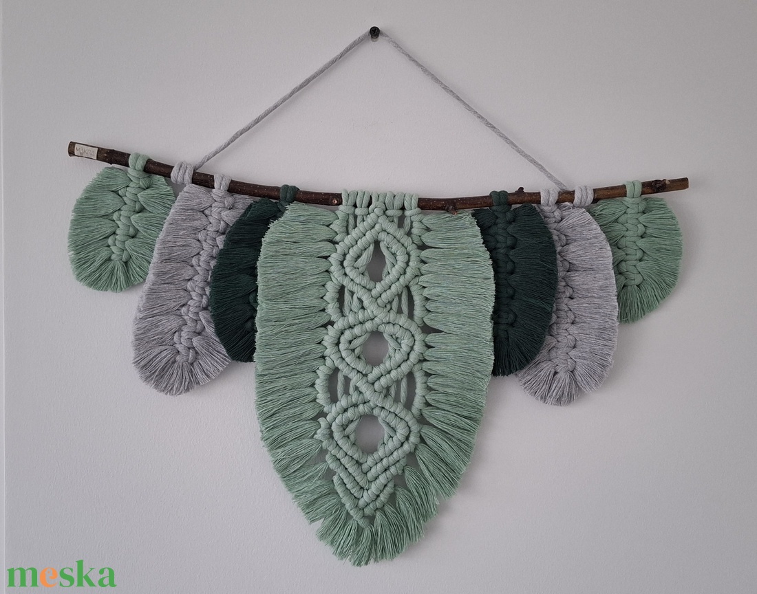 makramé falidísz falevél mintával - otthon & életmód - dekoráció - fali és függő dekoráció - falra akasztható dekor - Meska.hu