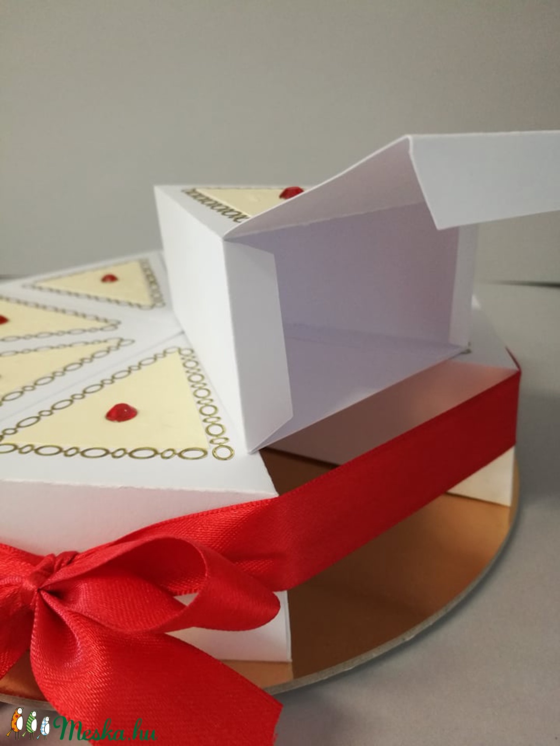 Ballagásra papírtorta - - Meska.hu Ballagásra papírtorta - - Meska.hu