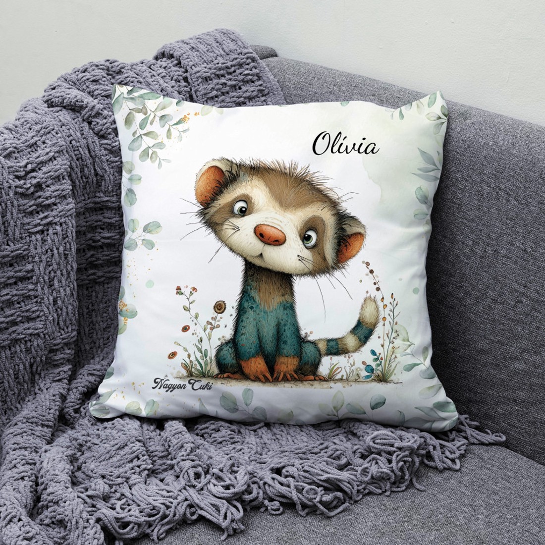 Névvel kérhető - Játékos felfedező, a vadászgörény mintás párna - otthon & életmód - lakástextil - párna & párnahuzat - díszpárna (belsővel együtt) - Meska.hu