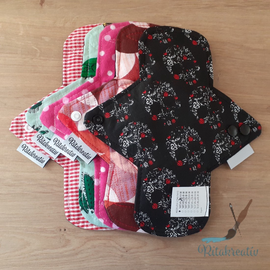 5db 22cm eü mosható betét meglepetés mintával - szépségápolás - intim higiénia - intimbetét - Meska.hu