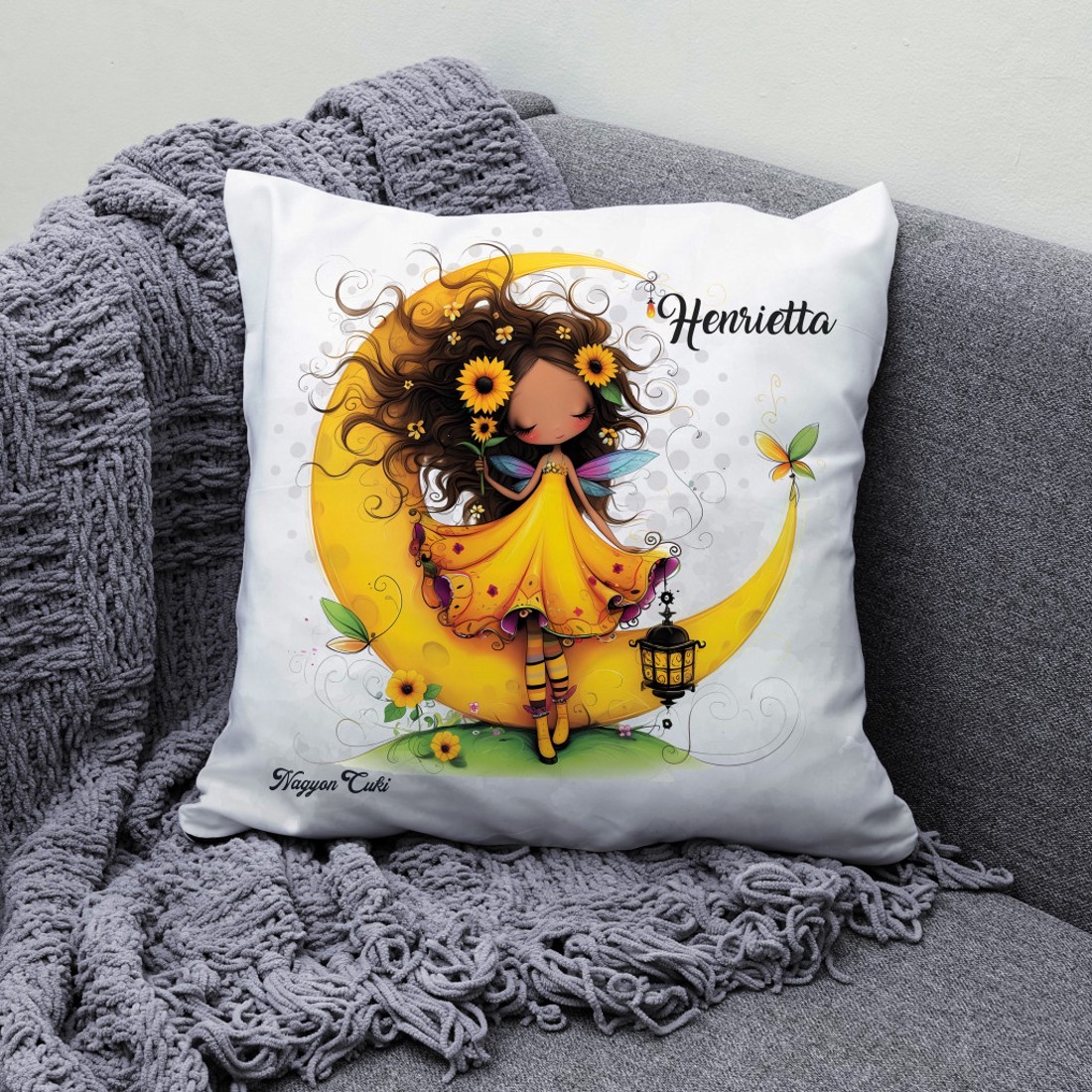 Névvel kérhető - Cuki Napraforgós tündérlány lámpással mintás párna - otthon & életmód - lakástextil - párna & párnahuzat - díszpárna (belsővel együtt) - Meska.hu