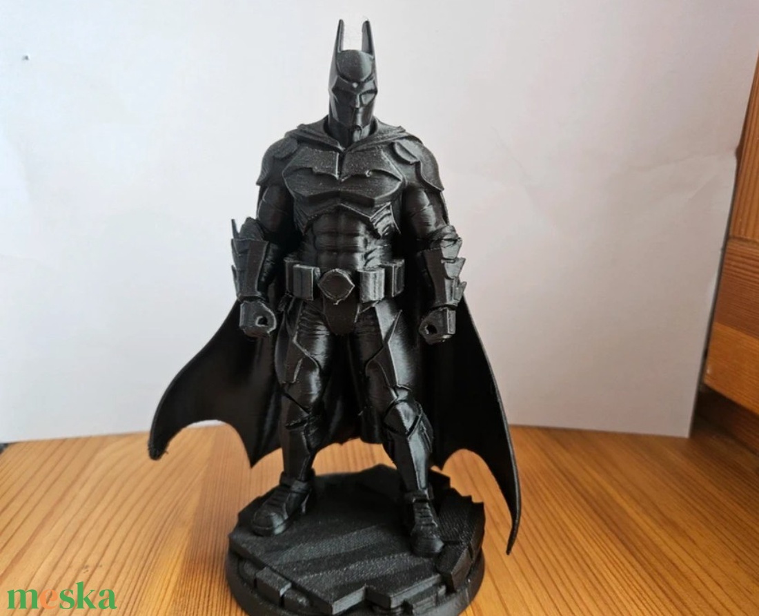 3D nyomtatott fekete Batman figura - otthon & életmód - dekoráció - asztal és polc dekoráció - asztaldísz - Meska.hu