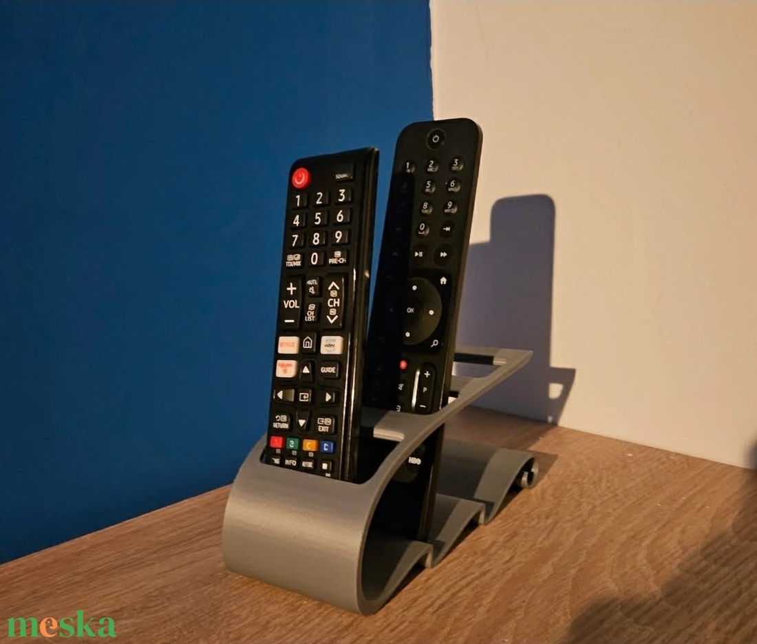 3D nyomtatott távírányító tartó - otthon & életmód - dekoráció - asztal és polc dekoráció - dekorációs tál, tartó - Meska.hu