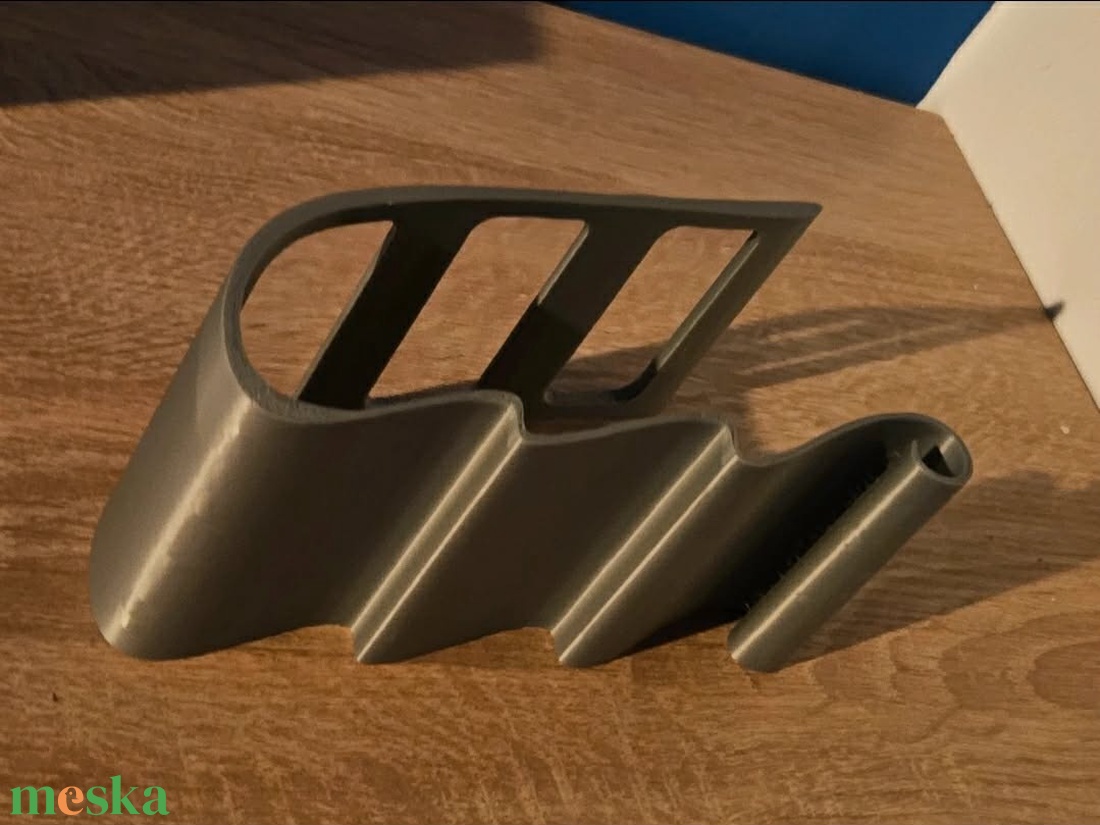 3D nyomtatott távírányító tartó - otthon & életmód - dekoráció - asztal és polc dekoráció - dekorációs tál, tartó - Meska.hu