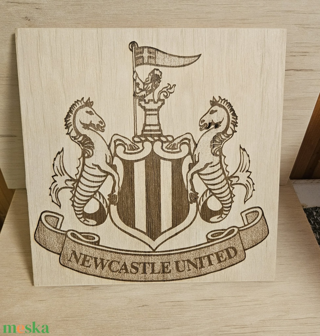 Newcastle United gravírozott kép - otthon & életmód - dekoráció - asztal és polc dekoráció - gravírozott táblák - Meska.hu
