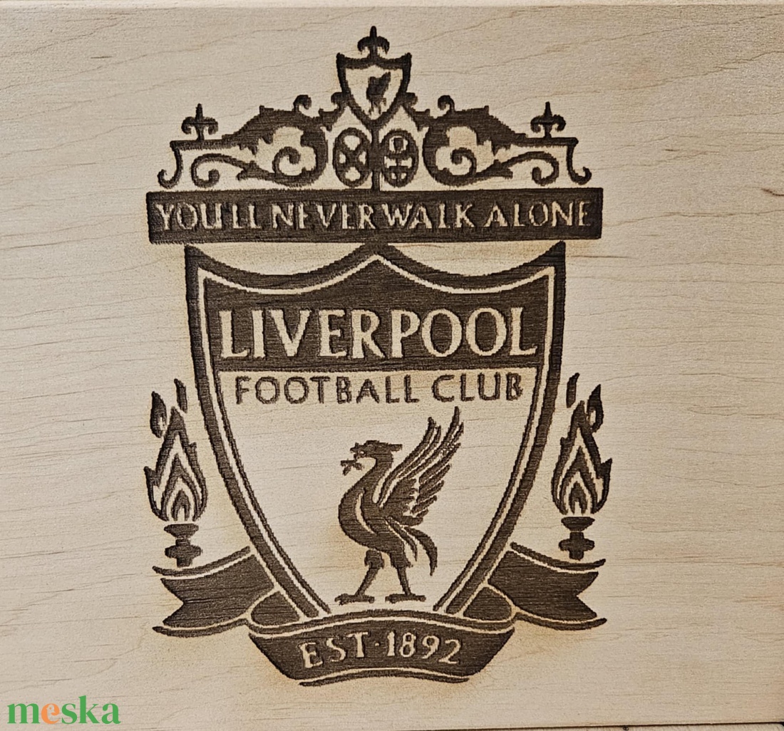 Liverpool gravírozott kép - otthon & életmód - dekoráció - asztal és polc dekoráció - gravírozott táblák - Meska.hu