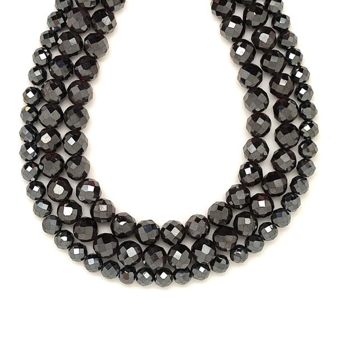 Hematit négyszög fazettált golyó AB 5-6mm  ékszerkészítő alapanyag (füzér) - kellékek & szerszámok - ásvány alapanyag - ásványfüzér - Meska.hu