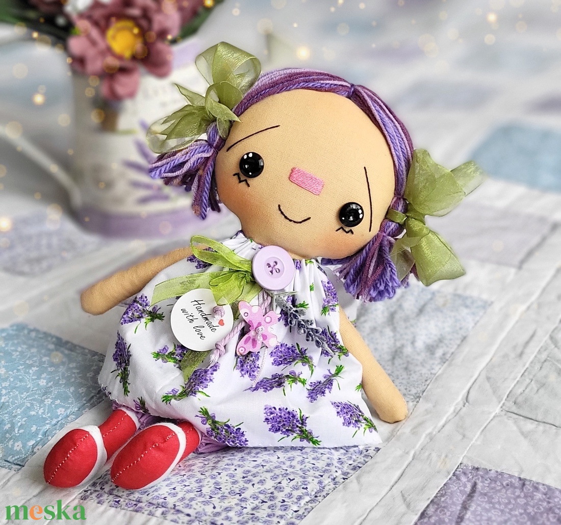 Levendula baba, rongybaba, Raggedy Ann, dekoráció - otthon & életmód - babaszoba, gyerekszoba - babaszoba, gyerekszoba - Meska.hu
