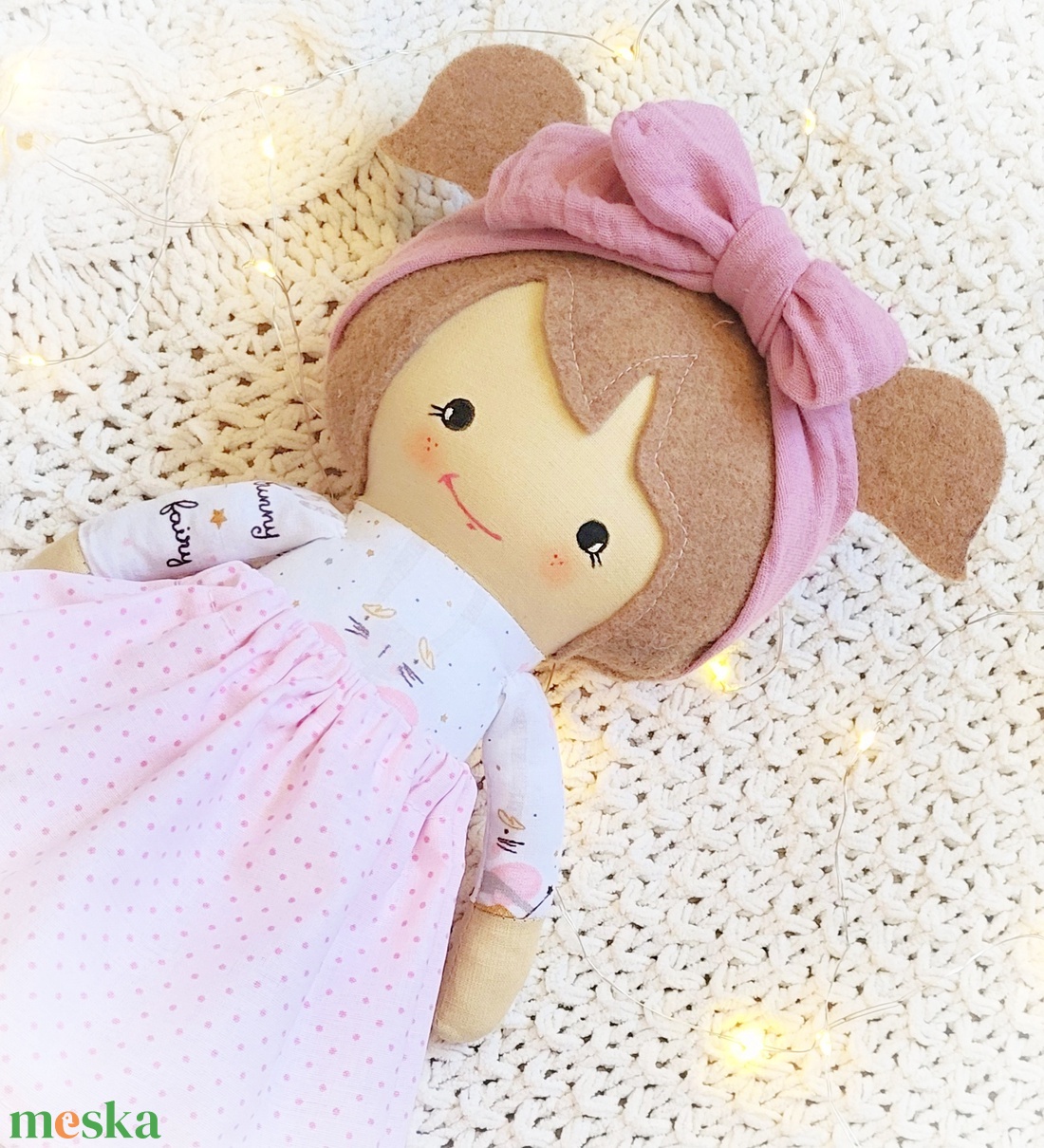 Lola baba, textil baba, játék baba, öltöztetős baba - játék & sport - baba & babaház - öltöztethető baba - Meska.hu Lola baba, textil baba, játék baba, öltöztetős baba - játék & sport - baba & babaház - öltöztethető baba - Meska.hu