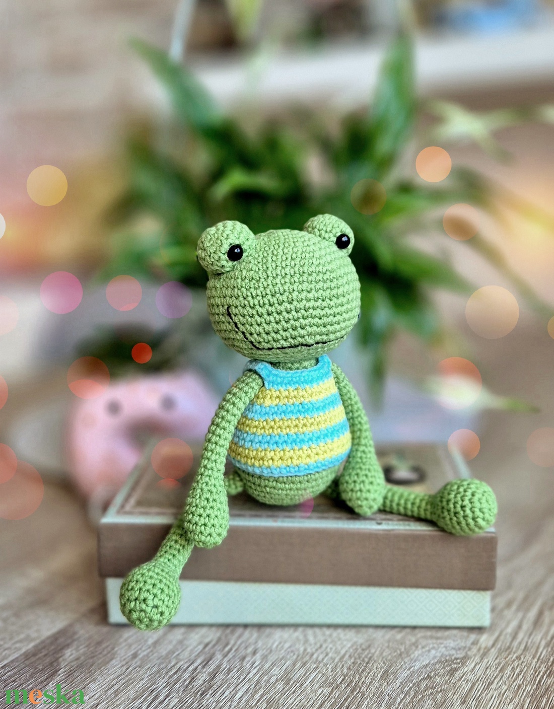 Horgolt béka, amigurumi állatfigura, nyári dekoráció, babaszoba dekoráció - játék & sport - plüssállat & játékfigura - béka - Meska.hu Horgolt béka, amigurumi állatfigura, nyári dekoráció, babaszoba dekoráció - játék & sport - plüssállat & játékfigura - béka - Meska.hu